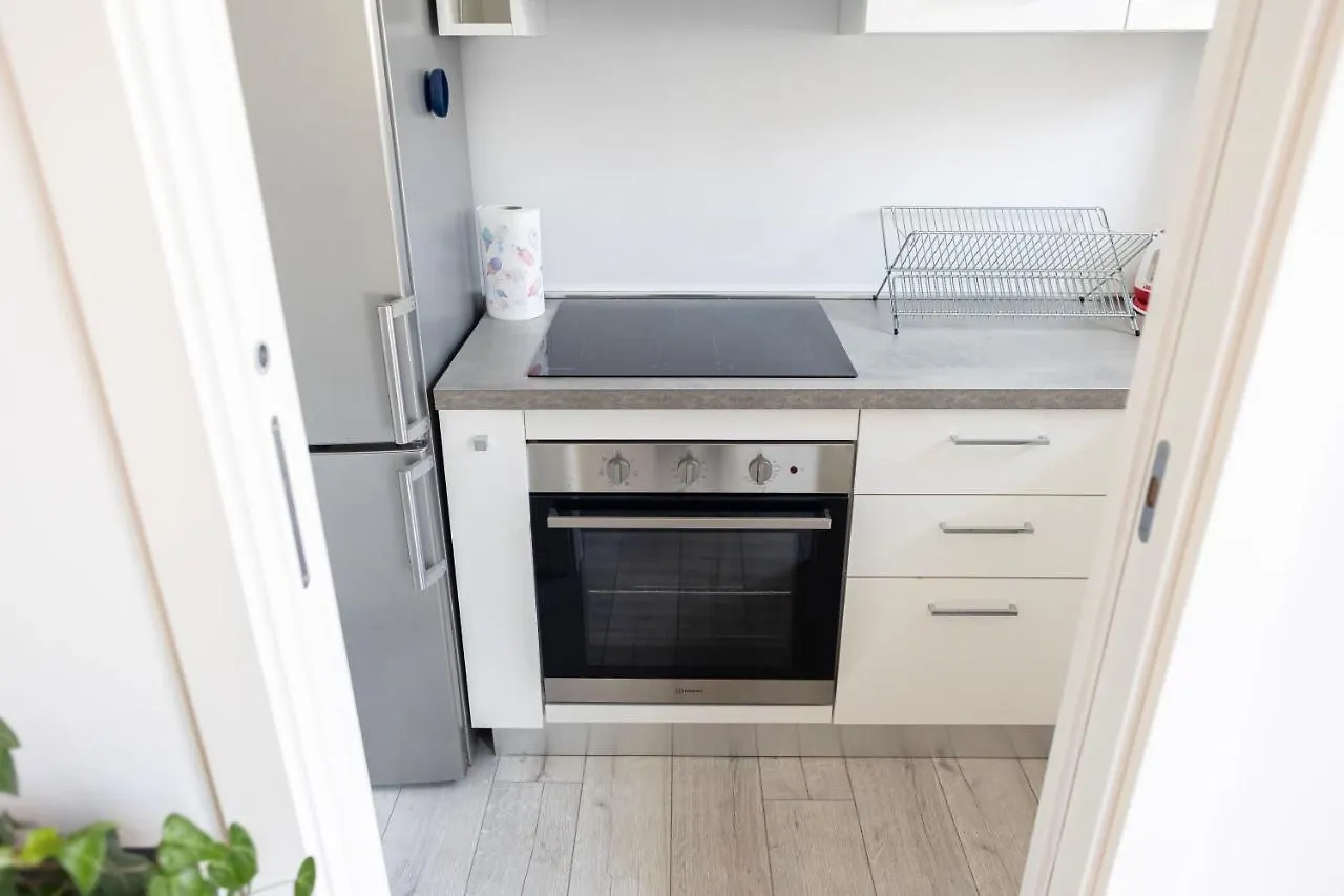 Appartamento Elegante Bilocale In Corso Lodi/Brenta Milano
