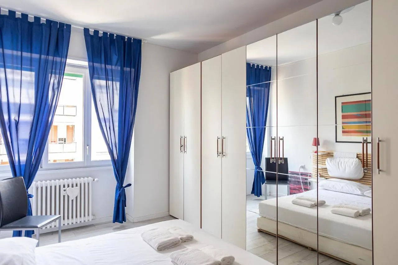 Appartamento Elegante Bilocale In Corso Lodi/Brenta Milano