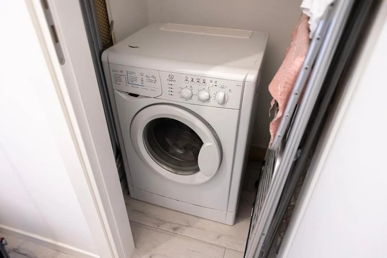Elegante Bilocale In Corso Lodi/Brenta Apartman Milánó